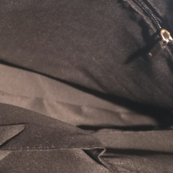 Fashion Duffle Bag Hombre Style NWOT - Picture 8 of 9